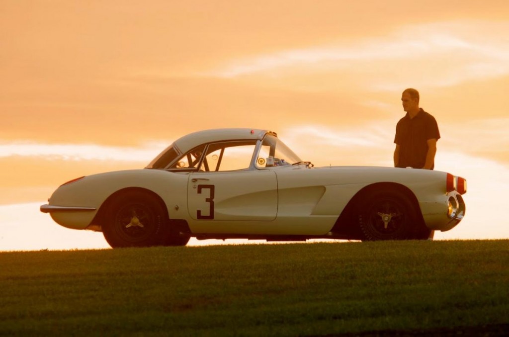 1960 Le Mans Cunningham Corvette & Lance Miller - picture used on the cover of "The Quest" documentary