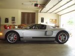 2005 Ford GT.jpg