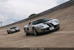 Ford-GT-gris-Superformance-GT40-anthracite-Montlhery-3-4-avant-droit-travelling-2_zoom.jpg