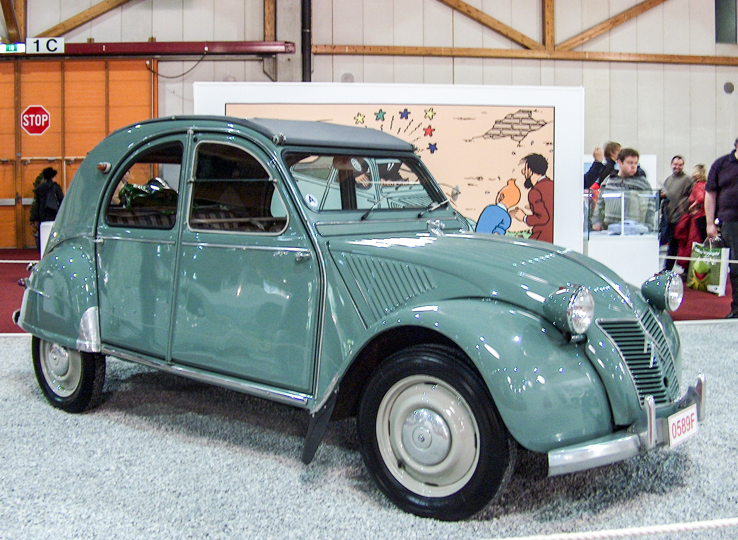 Citroen_2cv_1949_060117.jpg