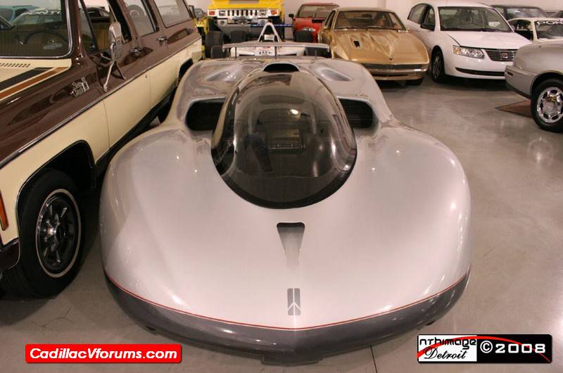 Oldsmobile_aerotech_1.jpg