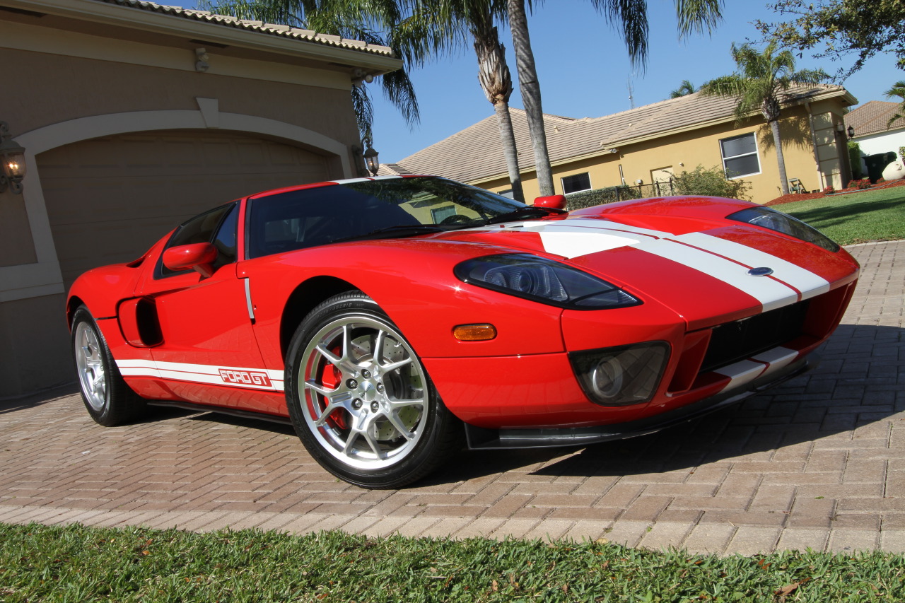 2005-Ford-GT-004.JPG