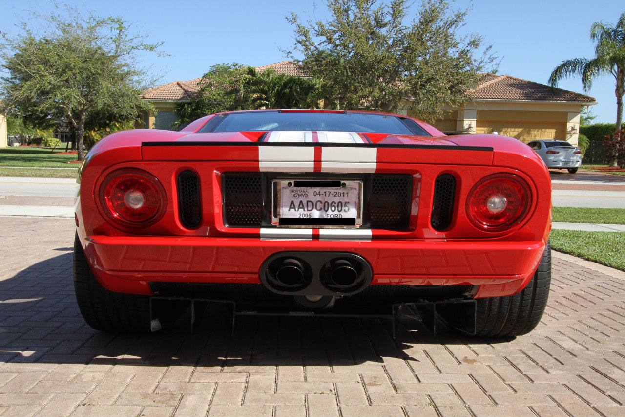 2005-Ford-GT-007.JPG