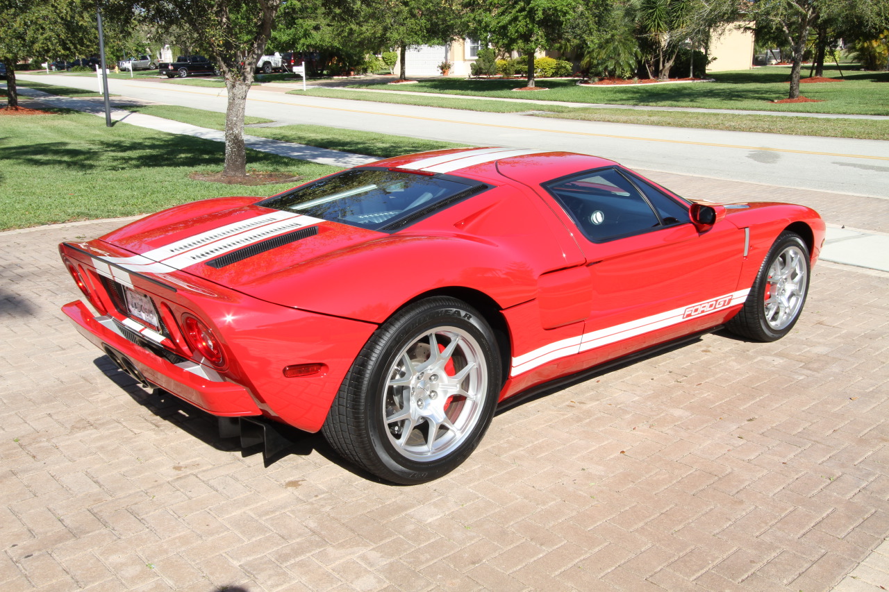 2005-Ford-GT-008.JPG