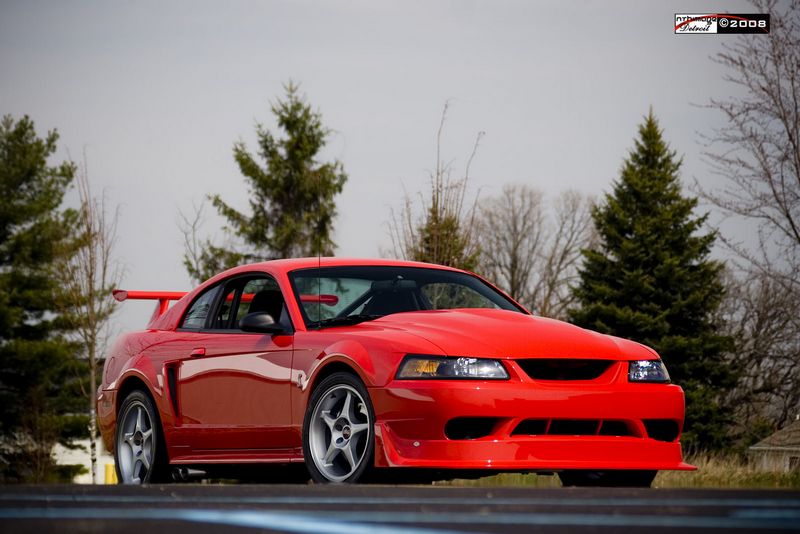 Mustang_2000_Cobra_R_42.jpg