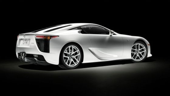 003-Lexus-LFA-prv-W.jpg