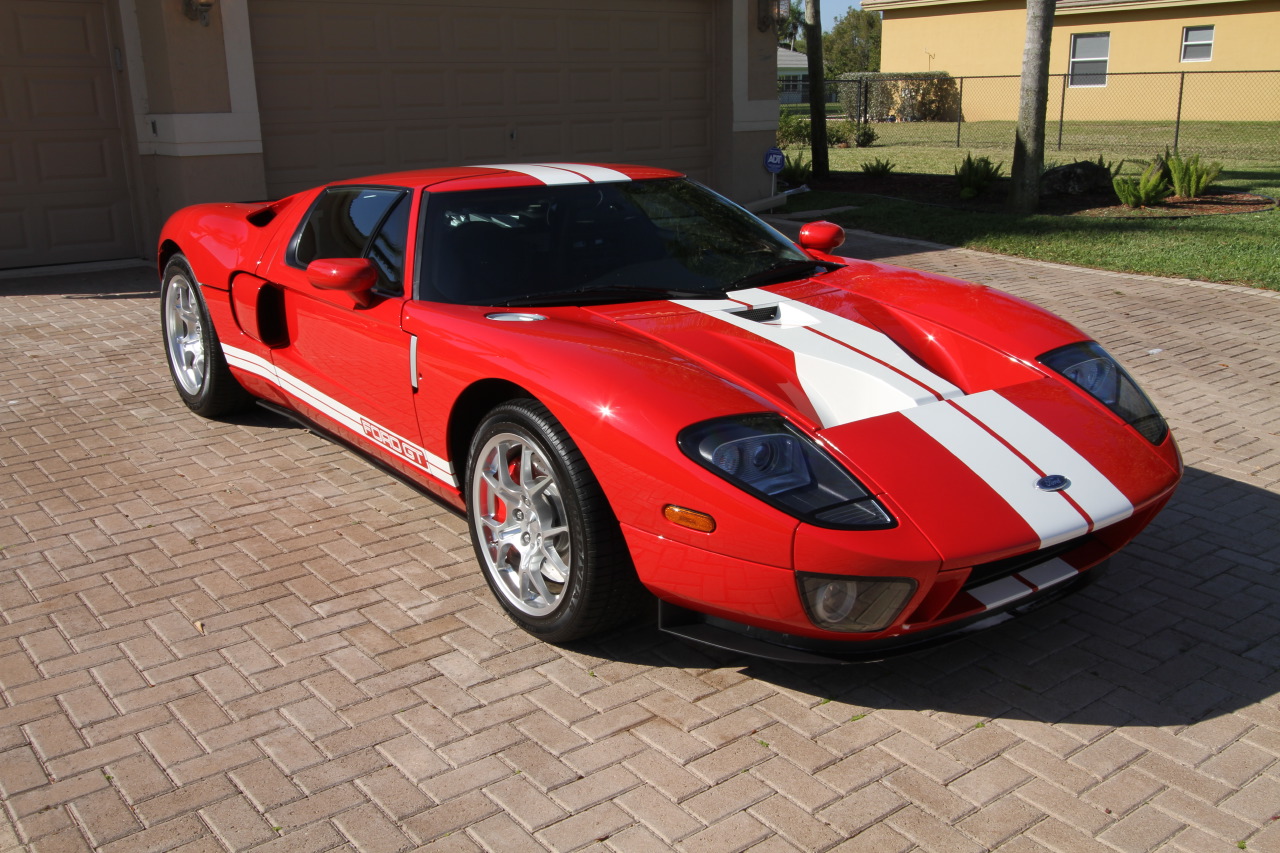 2005-Ford-GT-006.JPG